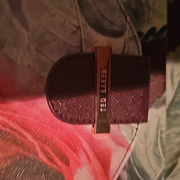 Ted Baker Floral Bag - Picture 5 of 11